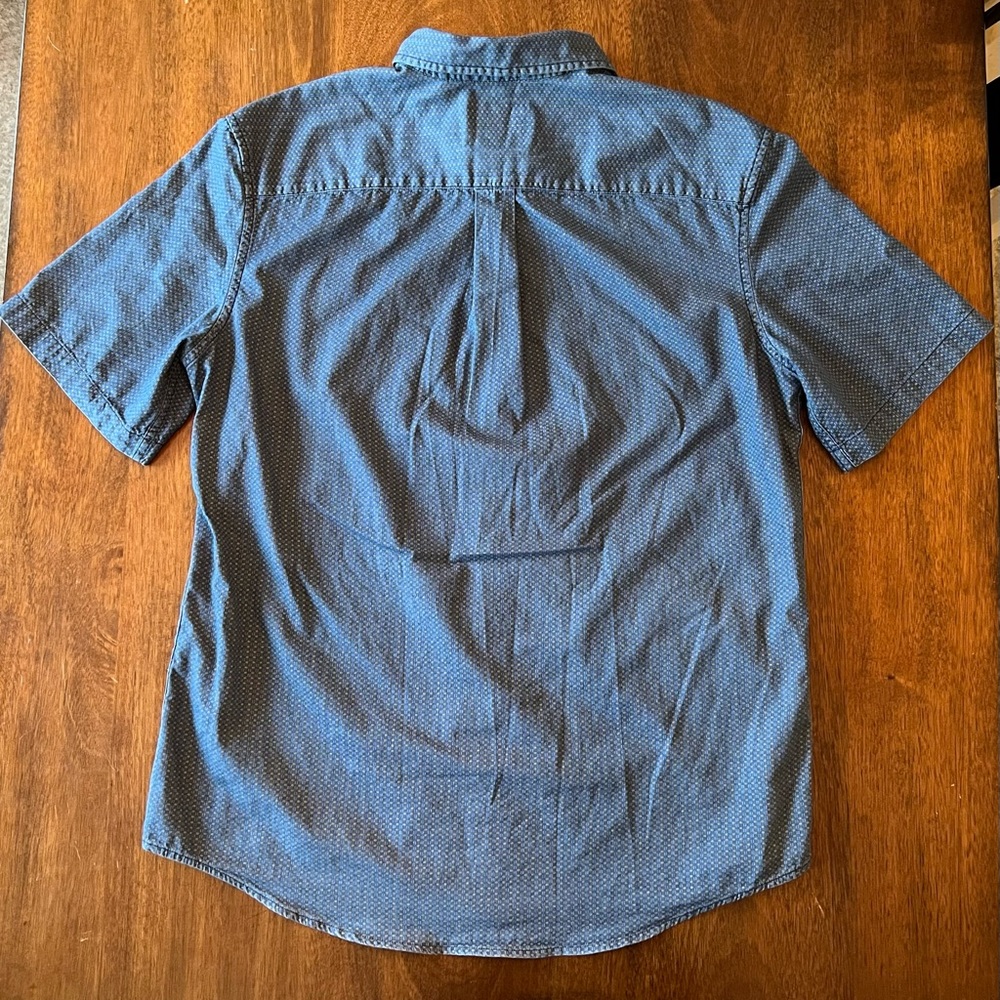 St. John’s Bay button down - Picture 3 of 6